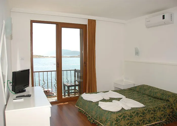 Akvaryum Hotel
