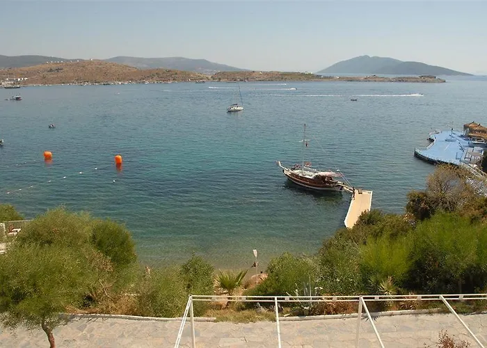 Hotel Akvaryum 3*